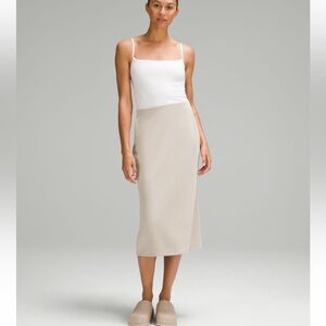 Lululemon Softstreme High-Rise Midi Skirt Mojave Tan Womens size 4